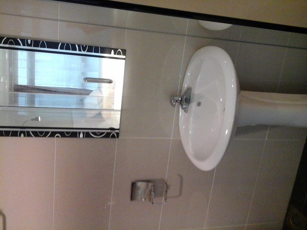 Easyrest Hotel Petaling Jaya Værelse billede